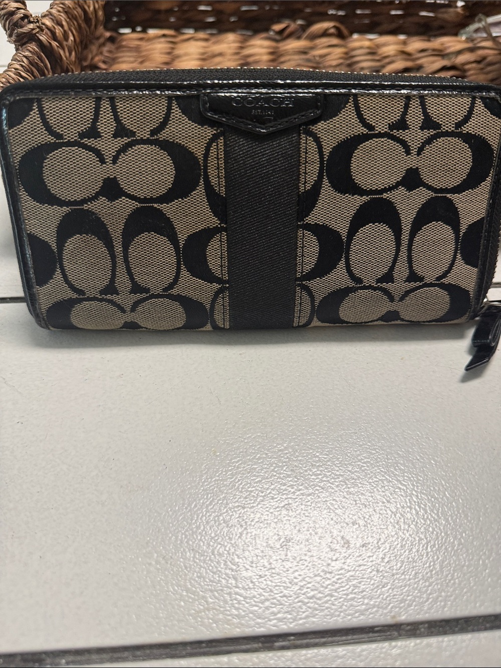 Black & Beige/Gray Signature C Wallet